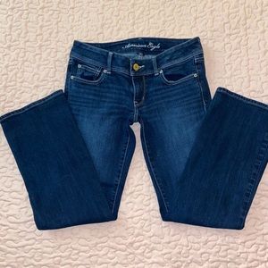America Eagle jeans